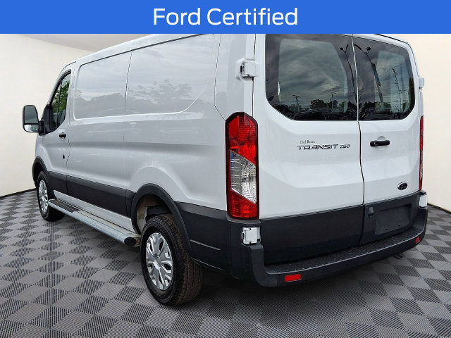 Certified 2025 Ford Transit 250 Low Roof w/ Exterior Upgrade Package RWD image 4
