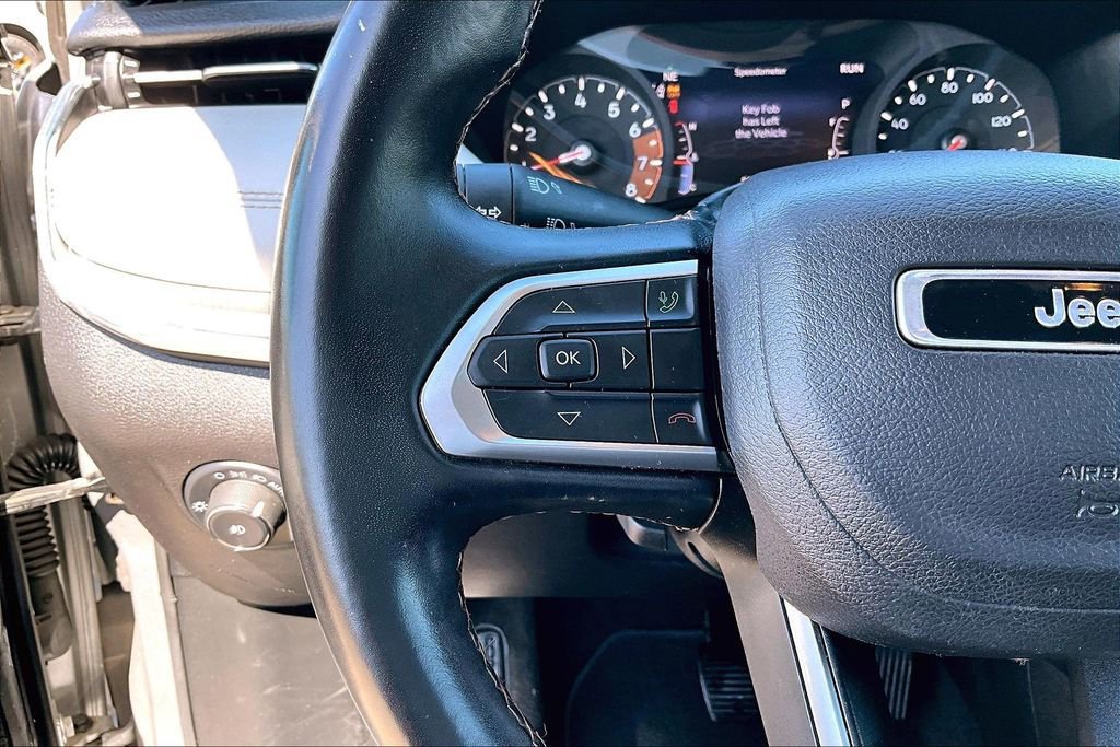 Used 2022 Jeep Compass Limited image 18