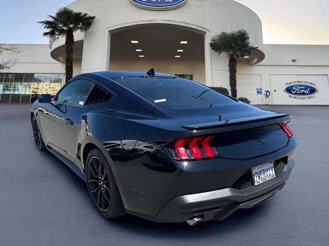 Certified 2025 Ford Mustang Coupe RWD image 8