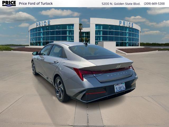 Used 2024 Hyundai Elantra SEL w/ Convenience Package FWD image 7