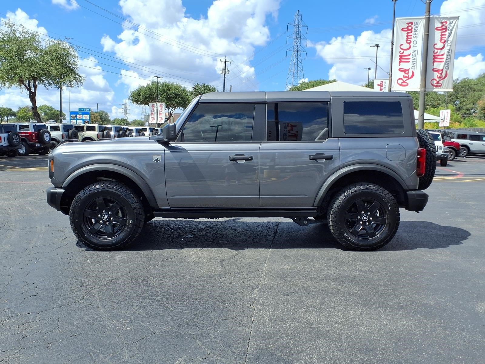 Certified 2025 Ford Bronco Big Bend w/ Black Diamond Package AWD/4WD image 9