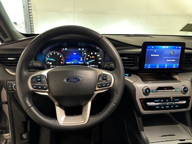 Certified 2023 Ford Explorer XLT image 11