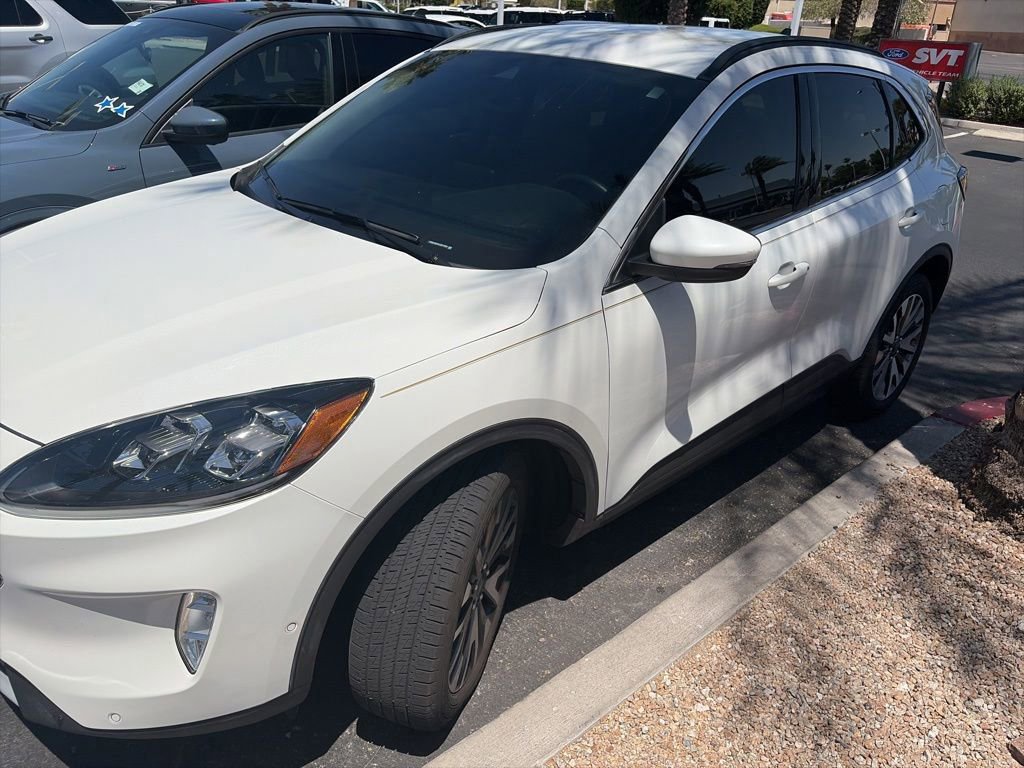 Certified 2020 Ford Escape Titanium AWD/4WD image 1