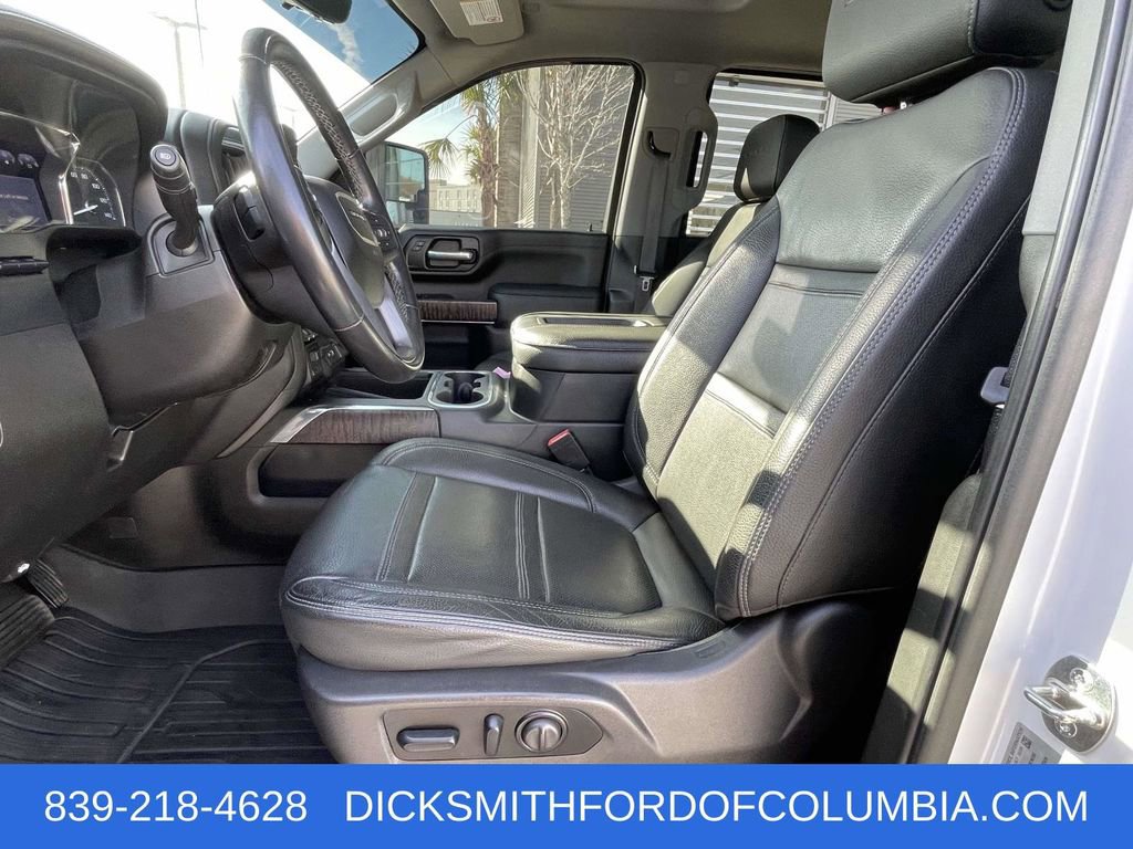 Used 2021 GMC Sierra 3500 Denali w/ Denali Ultimate Package image 14