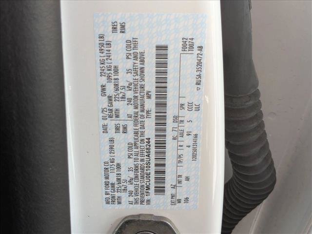Certified 2025 Ford Escape SE w/ PHEV Premium Package FWD image 27