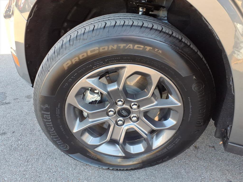 Certified 2024 Ford Maverick XLT image 9