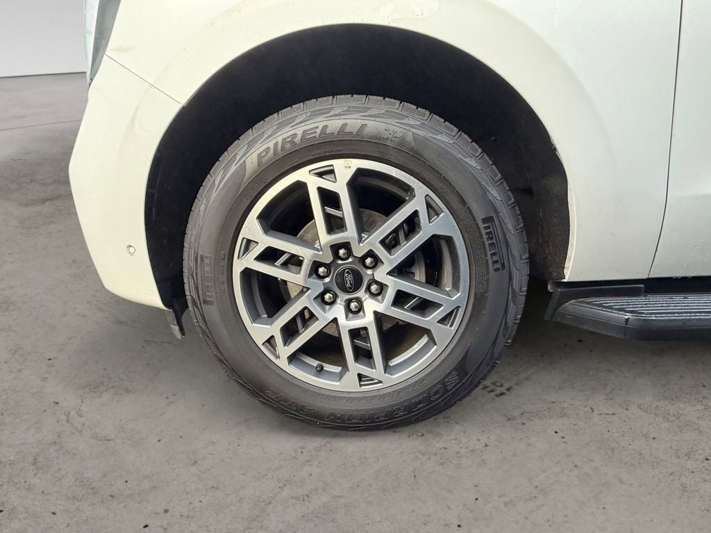 Certified 2025 Ford Expedition Max Active image 9