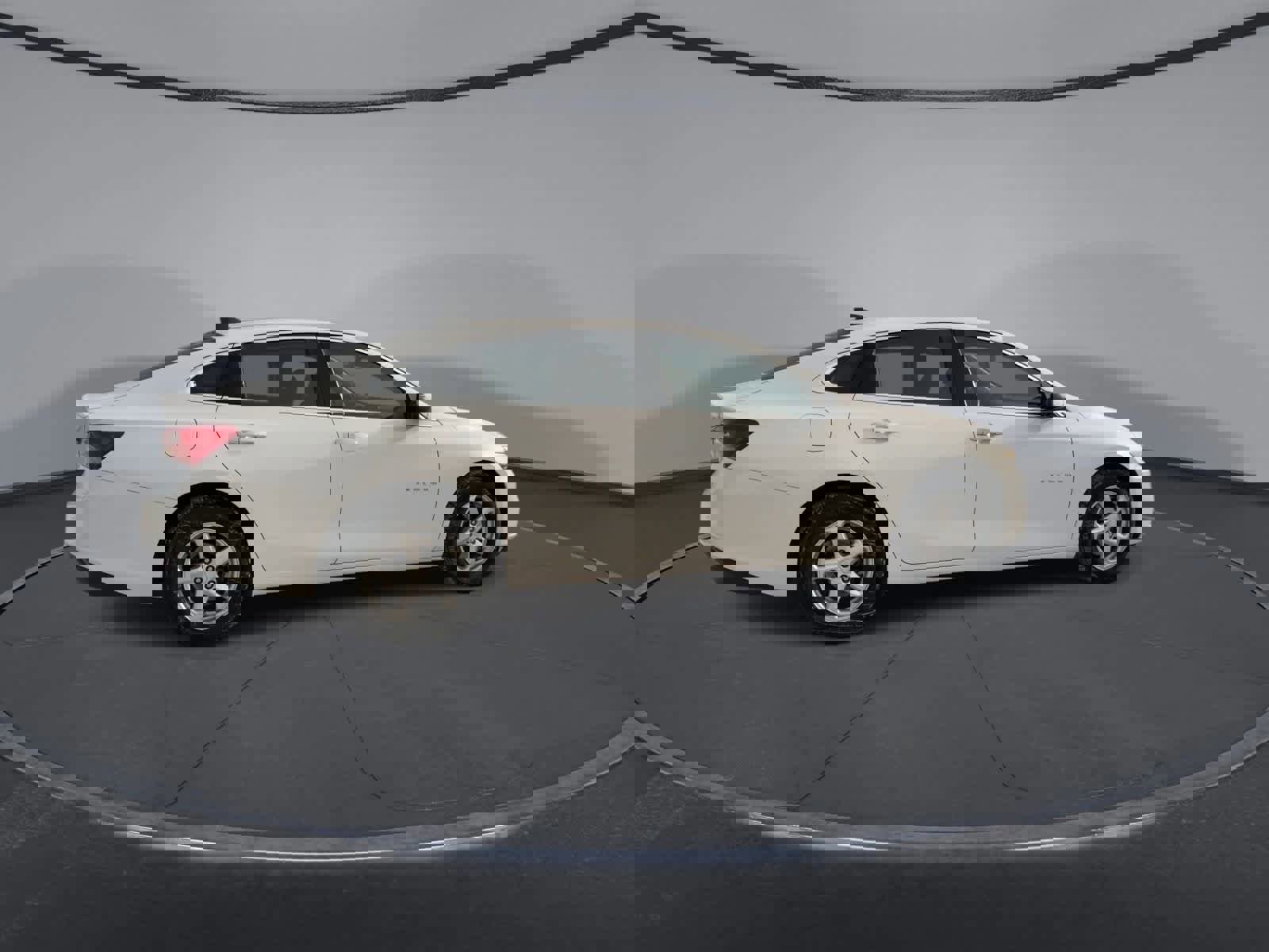 Used 2017 Chevrolet Malibu LS image 4