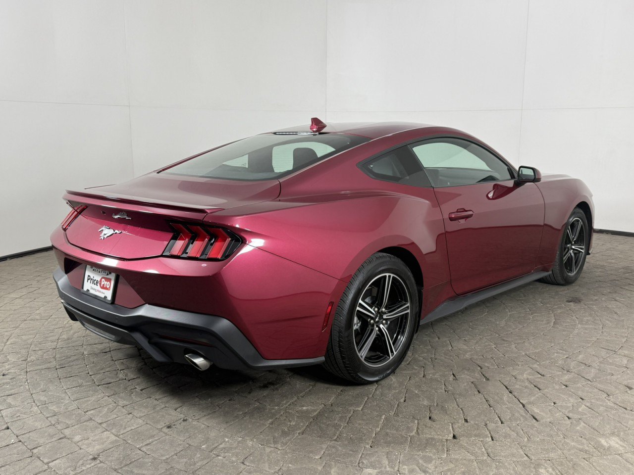 Certified 2025 Ford Mustang Premium RWD image 9