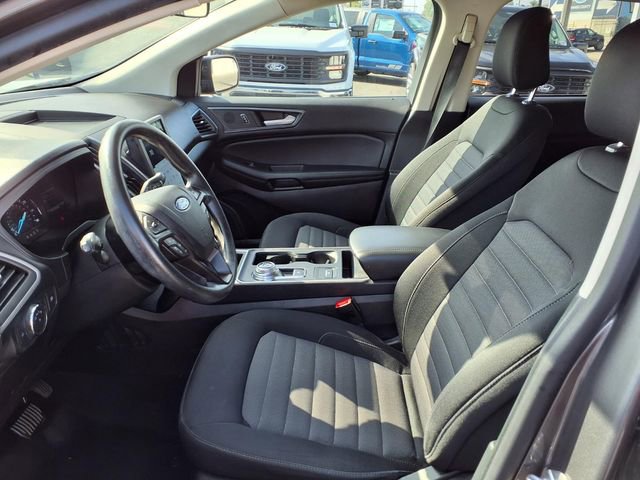 Certified 2022 Ford Edge SE w/ Black Appearance Package image 15