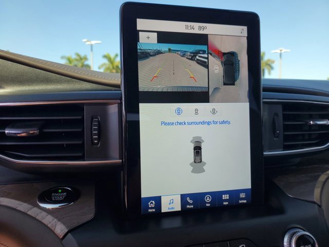 Certified 2020 Ford Explorer Platinum w/ Premium Technology Package image 34