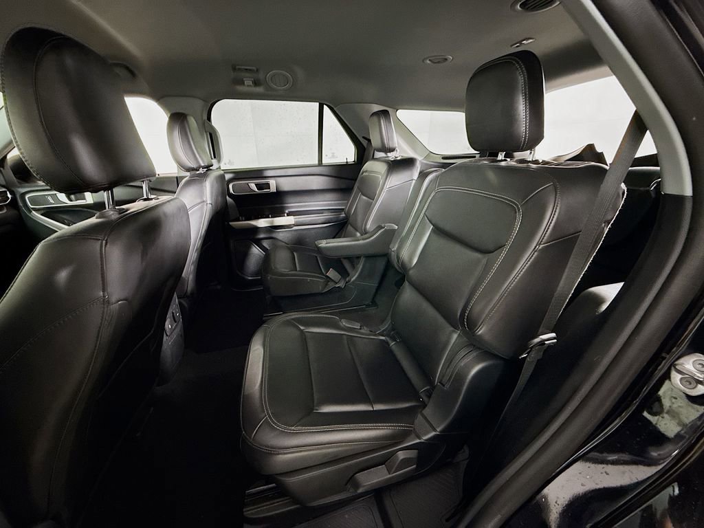 Certified 2023 Ford Explorer XLT w/ Equipment Group 202A image 23