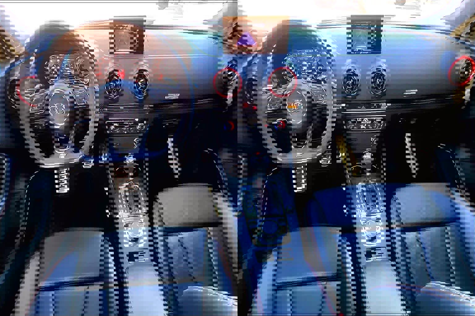 Used 2018 Audi RS 3 w/ Dynamic Plus Package image 15