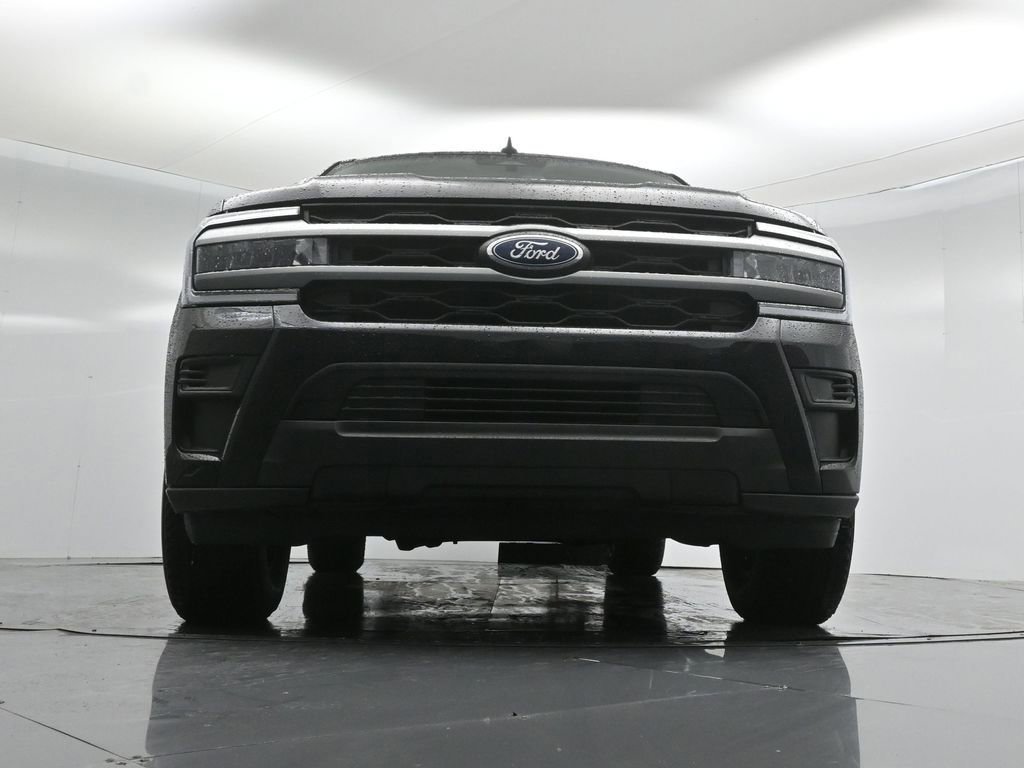 Certified 2024 Ford Expedition Max XLT image 60