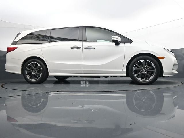Used 2023 Honda Odyssey Elite image 32