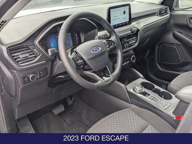 Certified 2023 Ford Escape Active AWD/4WD image 13
