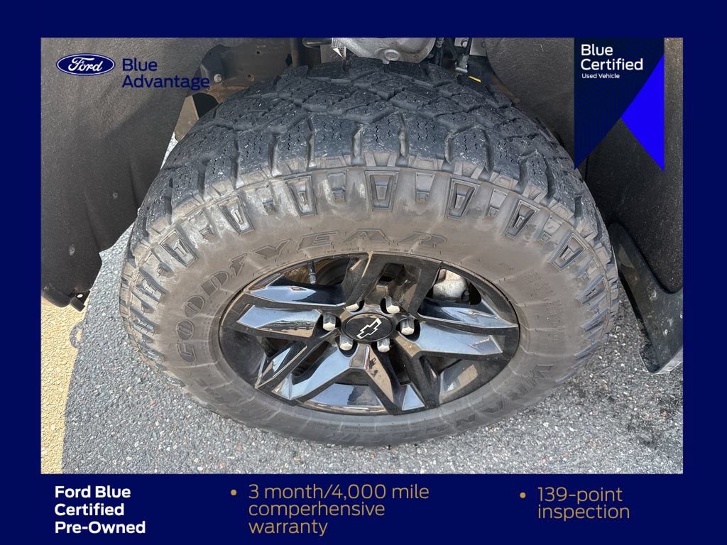 Used 2022 Chevrolet Silverado 1500 Custom Trail Boss w/ LPO, Dark Essentials Package AWD/4WD image 11