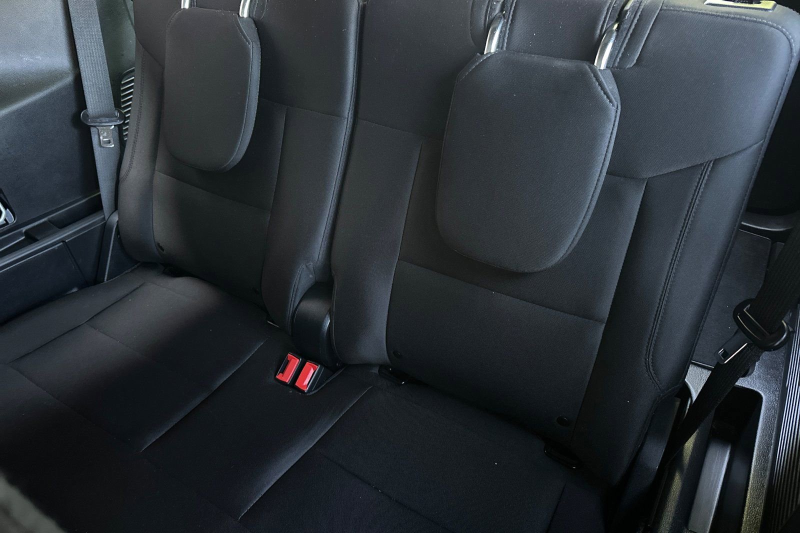Certified 2023 Ford Explorer XLT RWD image 18
