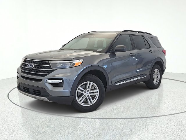 Certified 2023 Ford Explorer XLT w/ Equipment Group 202A