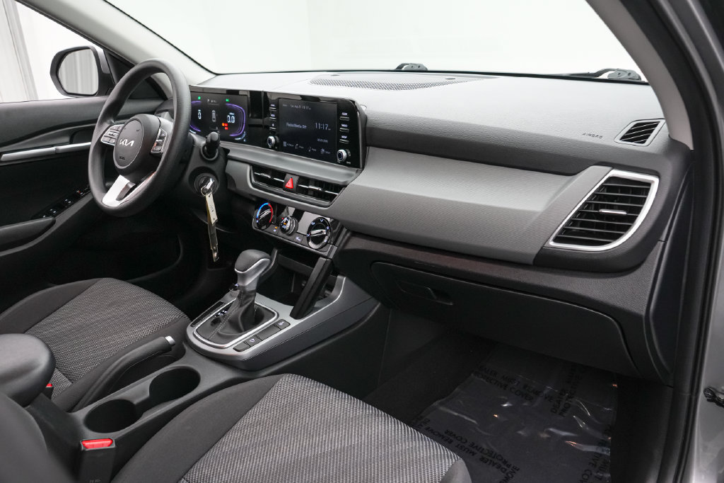 Used 2026 Kia Seltos LX AWD/4WD image 21