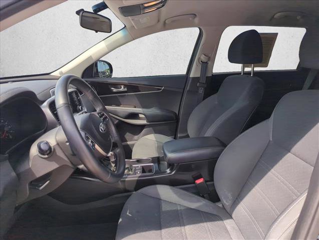 Used 2020 Kia Sorento S FWD image 15