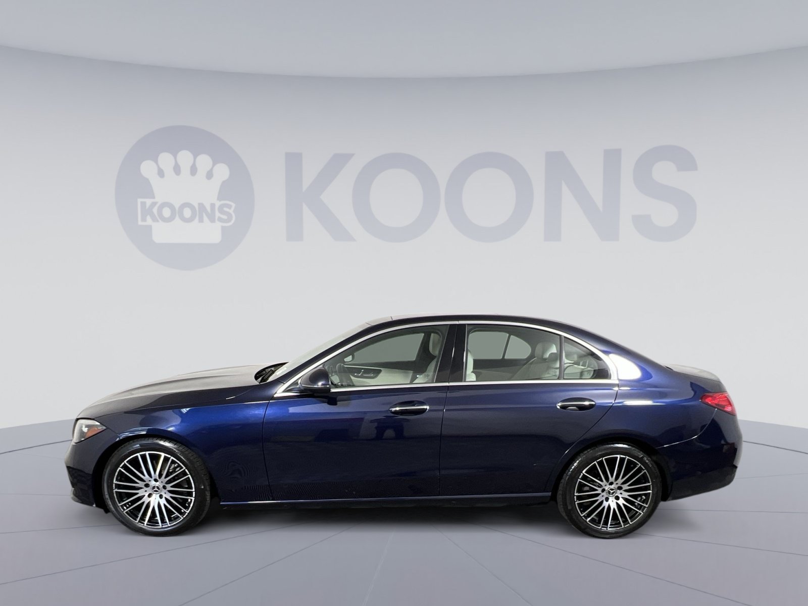 Used 2023 Mercedes-Benz C 300 4MATIC Sedan image 7