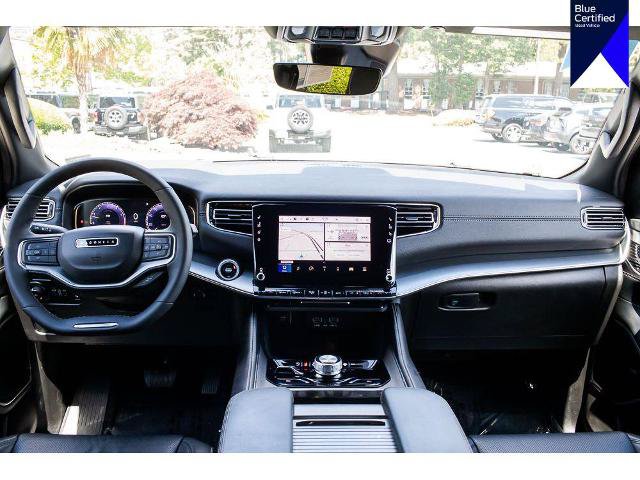 Used 2024 Jeep Wagoneer Series II AWD/4WD image 11