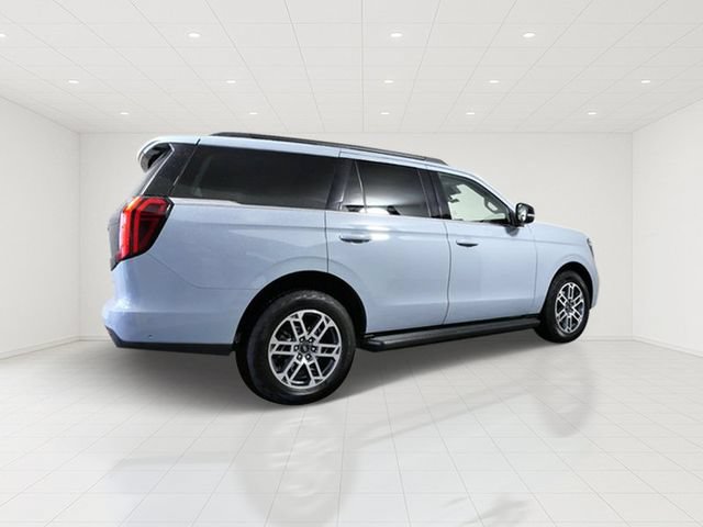 Certified 2025 Ford Expedition Active AWD/4WD image 6