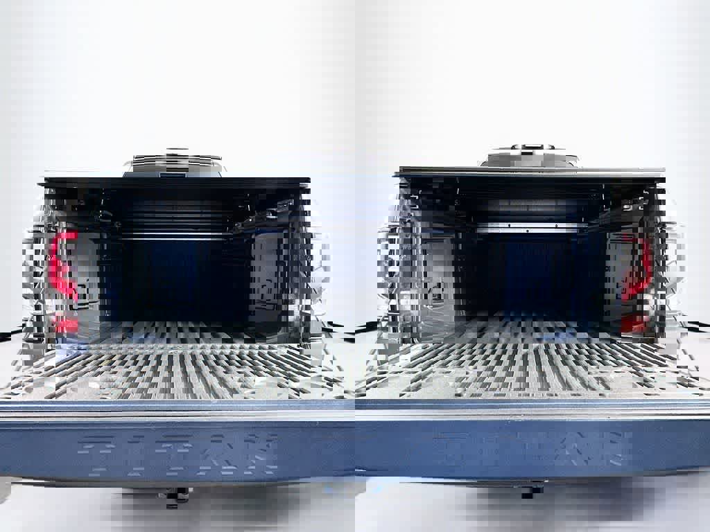 Used 2023 Nissan Titan Platinum Reserve w/ Moonroof Package image 21