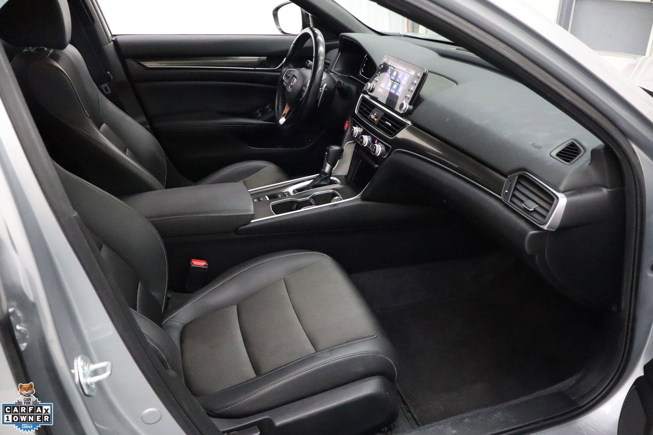 Used 2022 Honda Accord Sport image 32