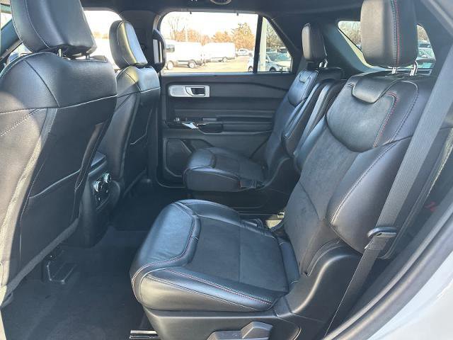 Certified 2024 Ford Explorer ST w/ Equipment Group 401A image 32