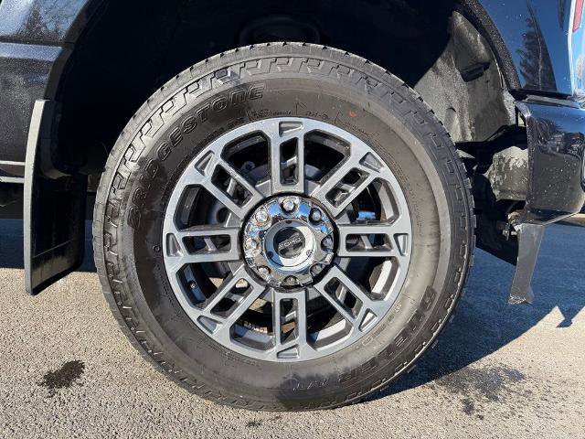 Certified 2025 Ford F350 Platinum w/ Platinum Plus Package image 9