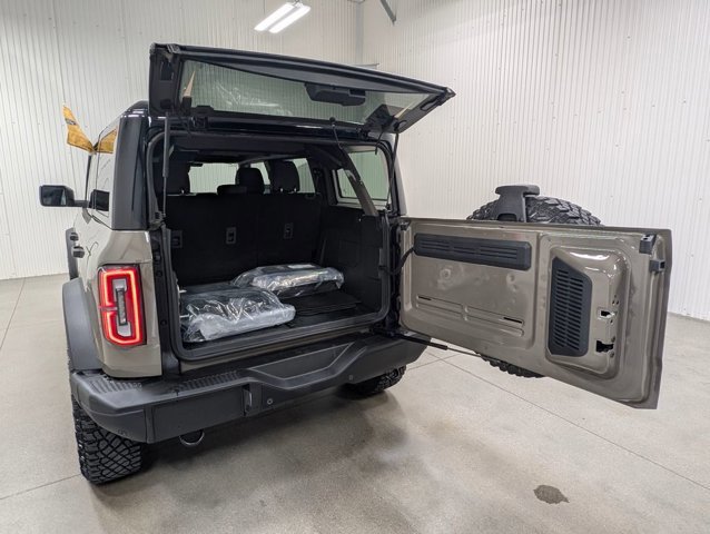 Certified 2025 Ford Bronco Badlands image 7