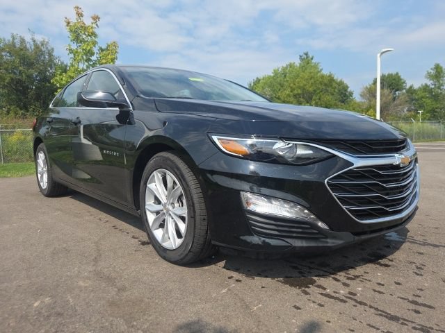 Used 2025 Chevrolet Malibu LT
