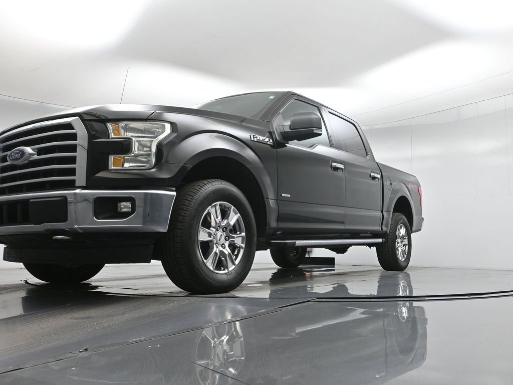 Certified 2017 Ford F150 XLT w/ Equipment Group 302A Luxury image 27