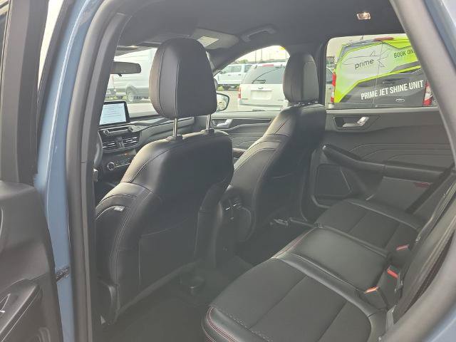 Certified 2025 Ford Escape ST-Line Select AWD/4WD image 10