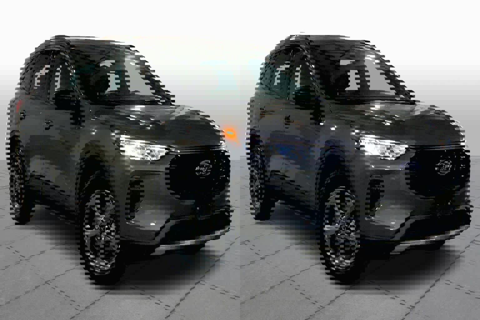 Certified 2025 Ford Escape ST-Line image 5