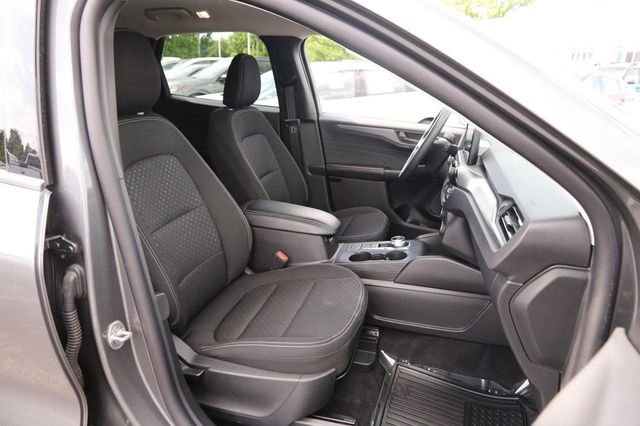 Certified 2025 Ford Escape Active AWD/4WD image 25