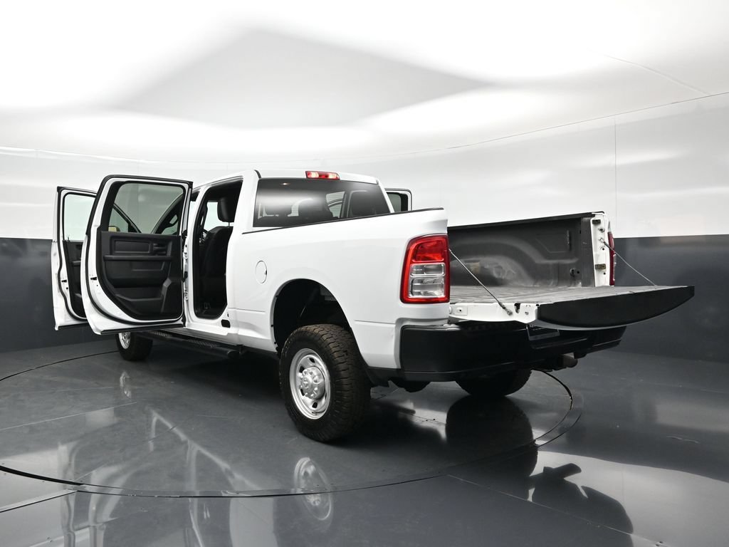 Used 2022 RAM 2500 Tradesman AWD/4WD image 31