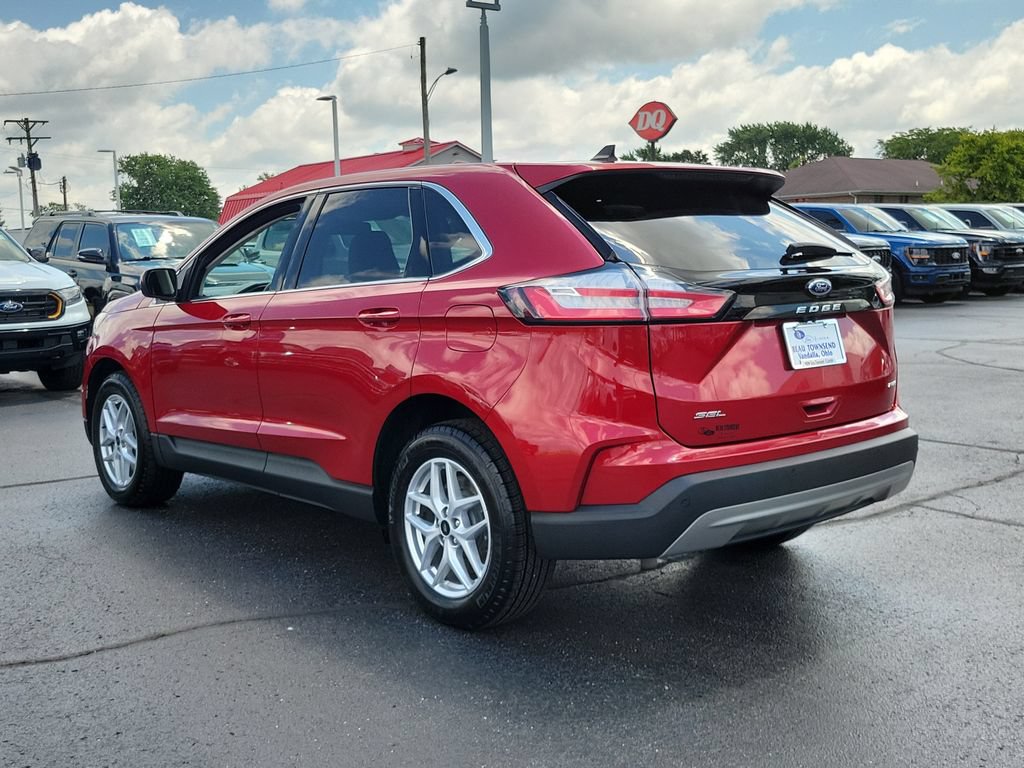 Certified 2024 Ford Edge SEL w/ Convenience Package AWD/4WD image 6