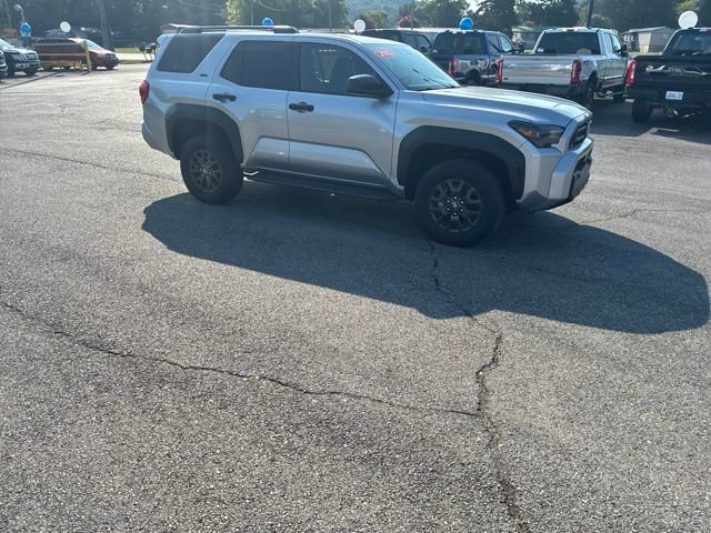 Used 2025 Toyota 4Runner SR5 AWD/4WD image 57