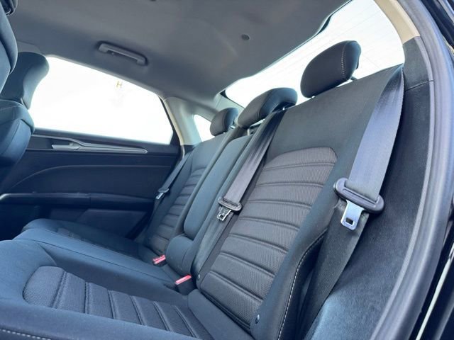 Certified 2019 Ford Fusion SE image 16