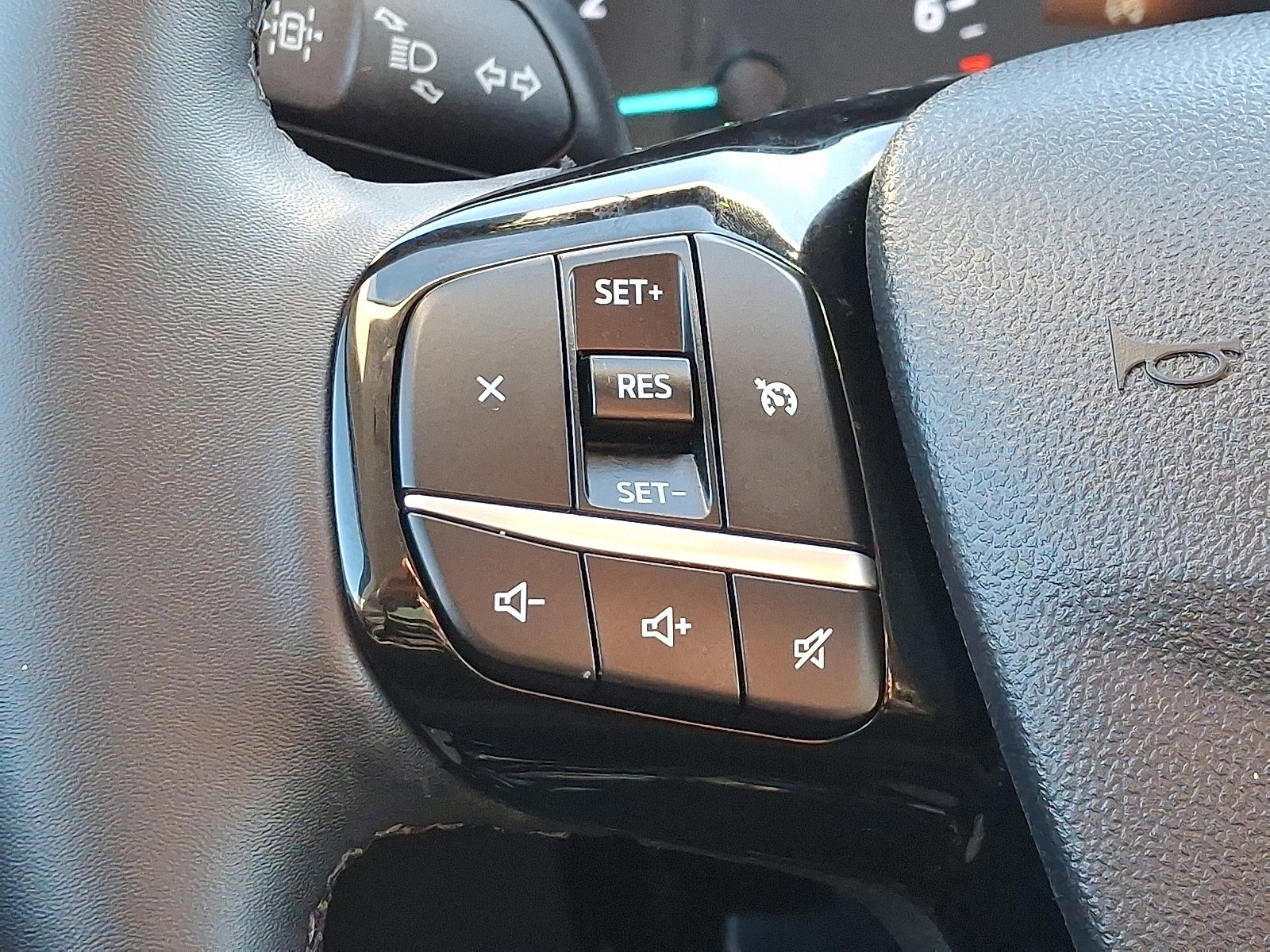 Certified 2022 Ford Escape SEL image 20