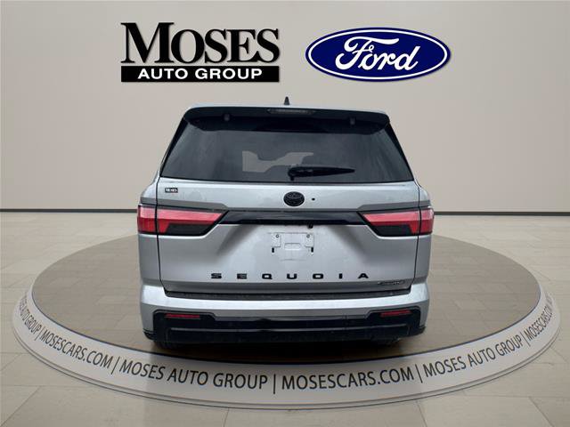 Used 2026 Toyota Sequoia Platinum AWD/4WD image 6