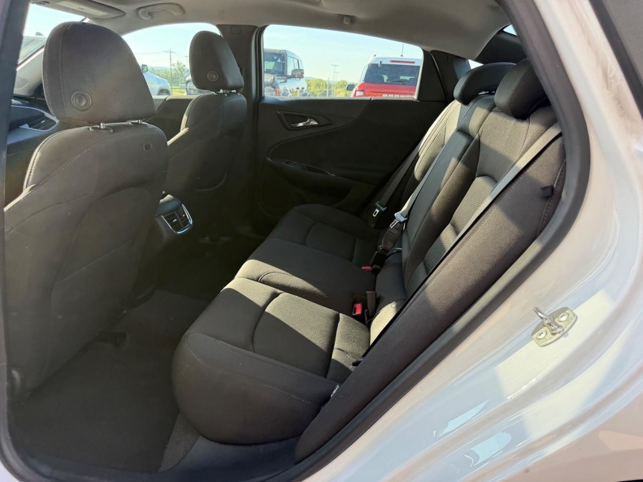 Used 2024 Chevrolet Malibu LT FWD image 9