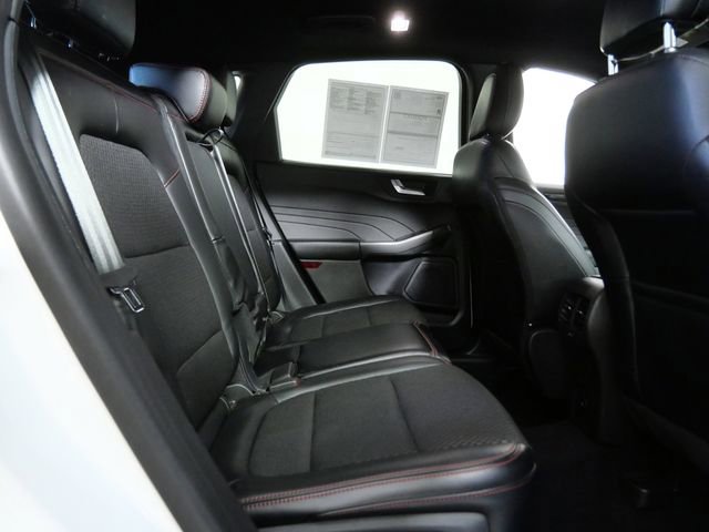 Certified 2024 Ford Escape ST-Line Select w/ Tech Pack #2 AWD/4WD image 12
