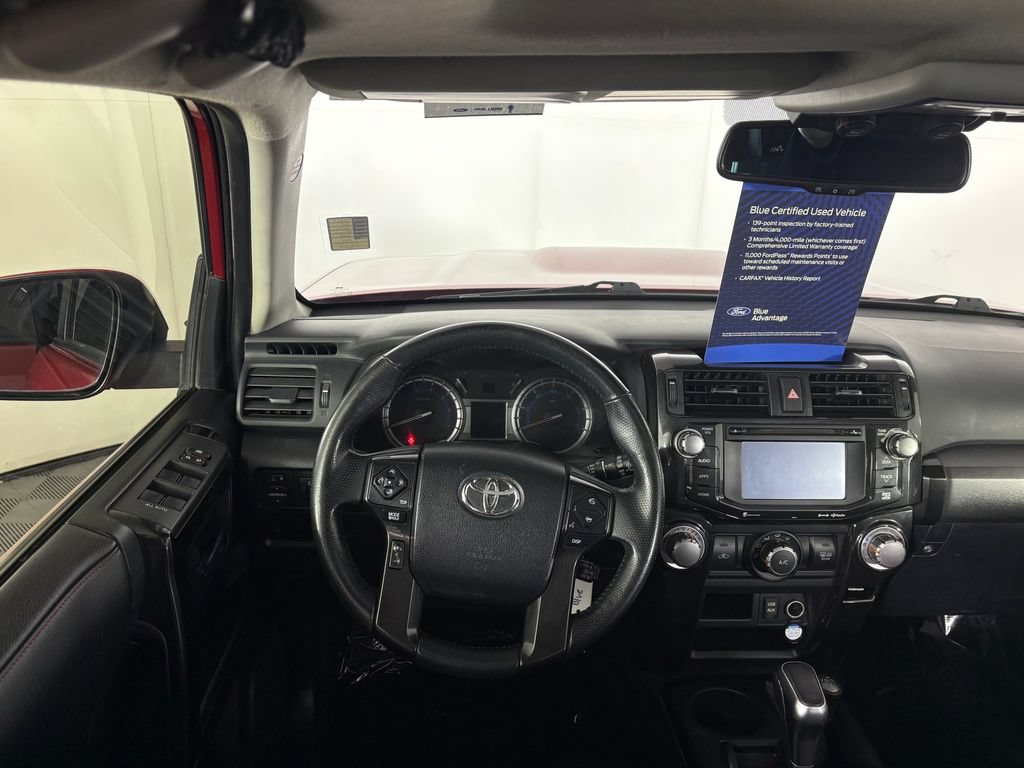 Used 2017 Toyota 4Runner TRD Off-Road Premium AWD/4WD image 25