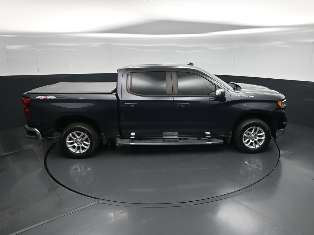 Used 2023 Chevrolet Silverado 1500 LT AWD/4WD image 35