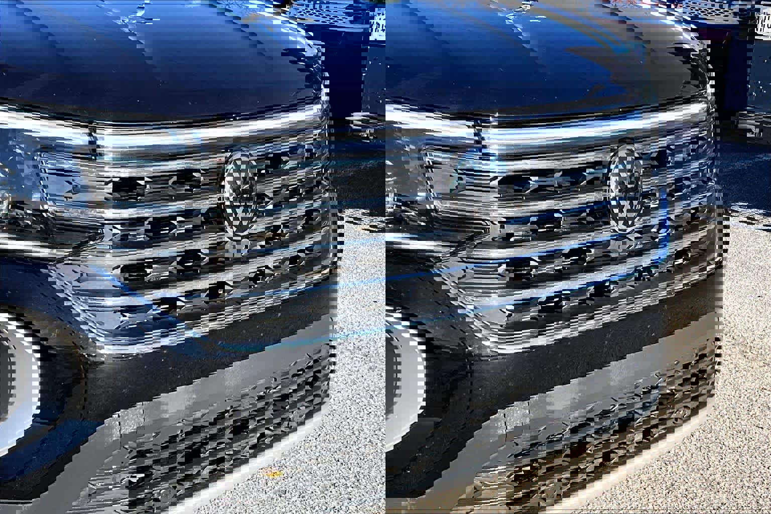 Used 2025 Volkswagen Atlas SE image 23