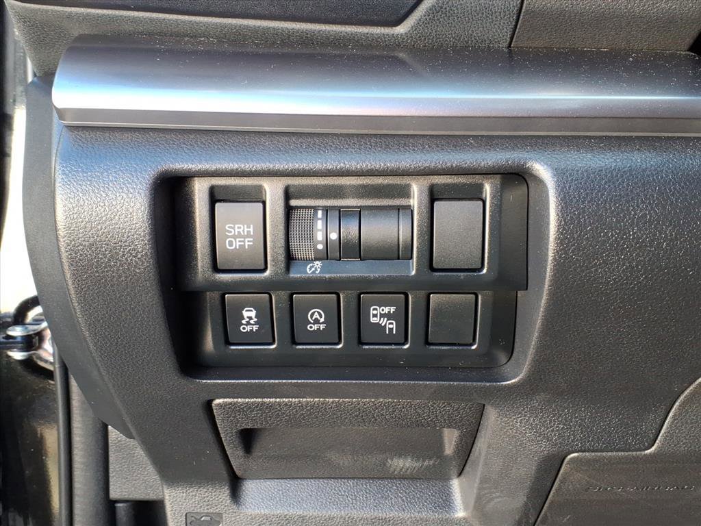 Used 2023 Subaru Crosstrek 2.5i Limited w/ Moonroof Package image 20